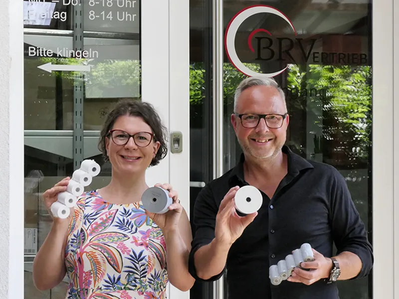 Die Gesellschafter der B.R.-Vertrieb OHG, Barbara und Thomas Rehm Die Gesellschafter der B.R.-Vertrieb OHG Barbara und Thomas Rehm